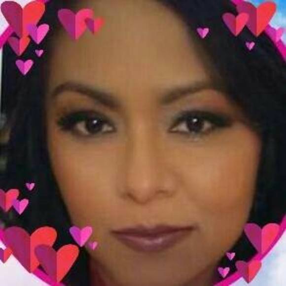 Meet your Posher, Rocío - Picture 1 of 1